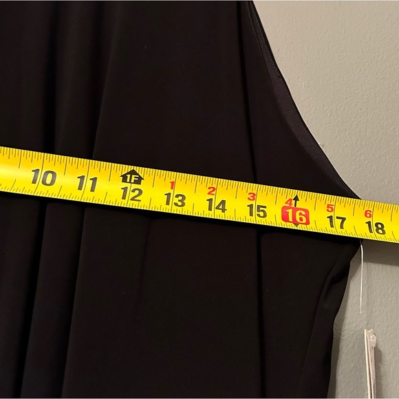 NWT Taylor Sz 12 Black Halter High Slit Maxi Dress! - Picture 11 of 15